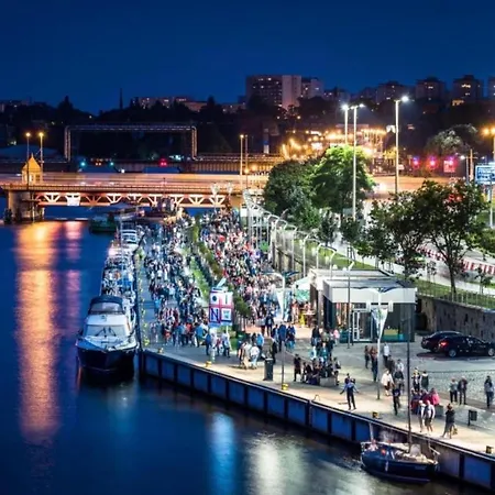 Daire Baszta Siedmiu Plaszczy
